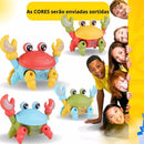 Brinquedo Caranguejo Fujão Axia Musical Som Luz E Movimento Infantil Para Bebês
